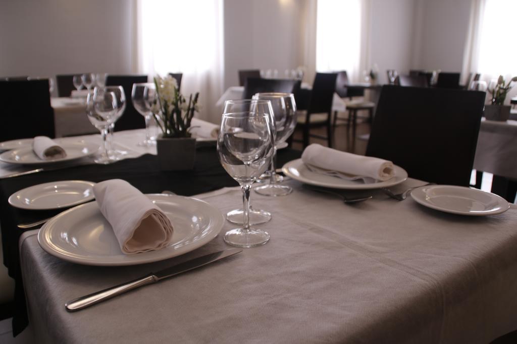Hotel Rural Arroyo La Plata By Bossh Hotels 헤레스 데 로스 카바예로스 외부 사진