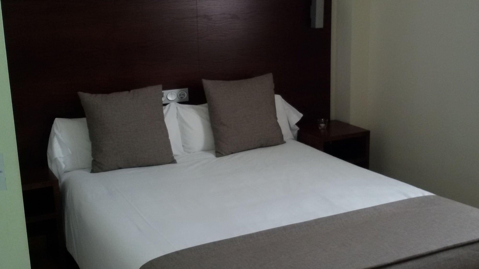 Hotel Rural Arroyo La Plata By Bossh Hotels 헤레스 데 로스 카바예로스 외부 사진