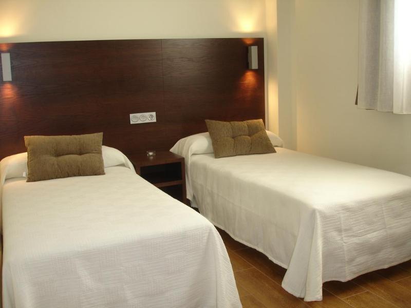 Hotel Rural Arroyo La Plata By Bossh Hotels 헤레스 데 로스 카바예로스 외부 사진