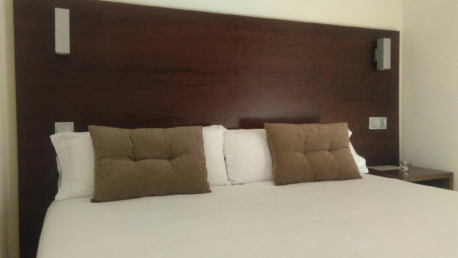 Hotel Rural Arroyo La Plata By Bossh Hotels 헤레스 데 로스 카바예로스 외부 사진